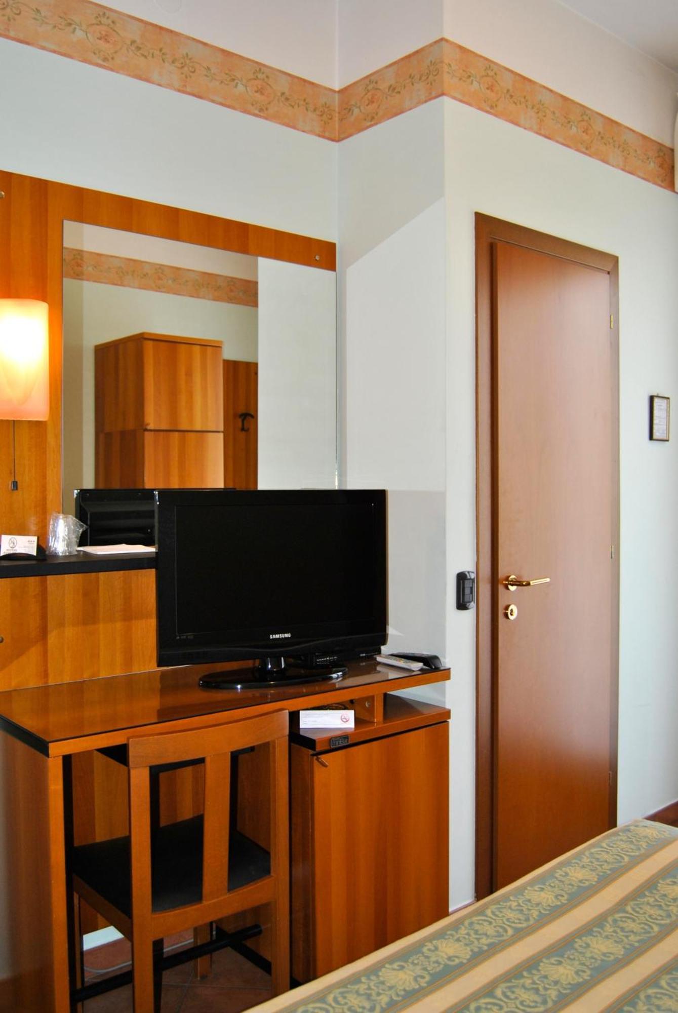 Hotel Aquila Castelfranco Emilia Quarto foto